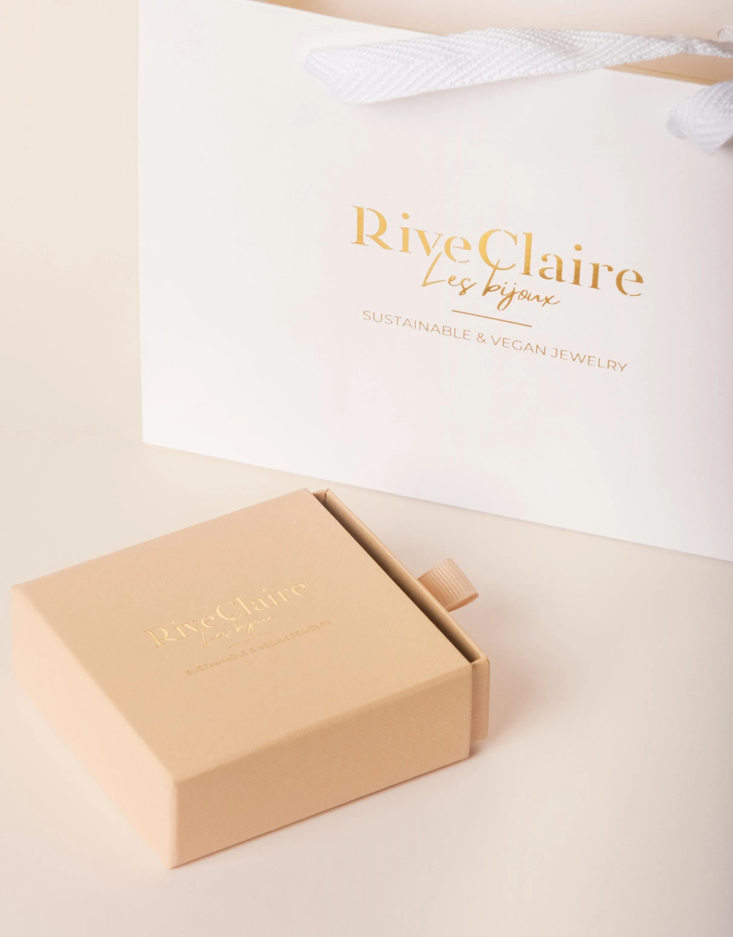Grace 24ct Gold Plated Stud Earrings | White & Gold